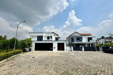 Dillenia, Bukit Bandaraya, Shah Alam Bungalow House For Sale