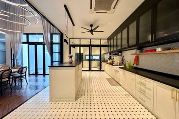 Dillenia, Bukit Bandaraya, Shah Alam Bungalow House For Sale