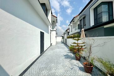 Dillenia, Bukit Bandaraya, Shah Alam Bungalow House For Sale