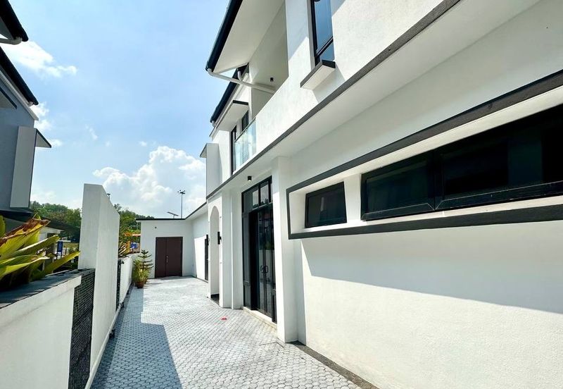 Dillenia, Bukit Bandaraya, Shah Alam Bungalow House For Sale