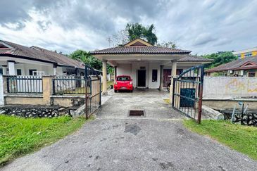 Taman Tasik Semenyih (Lake Residence)