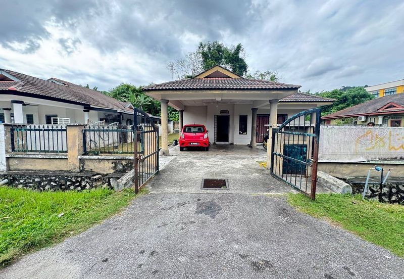 Taman Tasik Semenyih (Lake Residence)