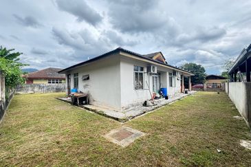 Taman Tasik Semenyih (Lake Residence)