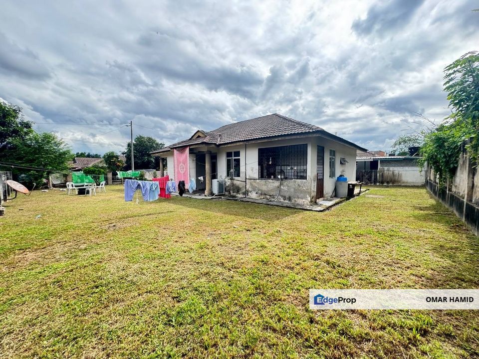 Taman Tasik Semenyih, Semenyih, Selangor Bungalow House For Sale, Selangor, Semenyih