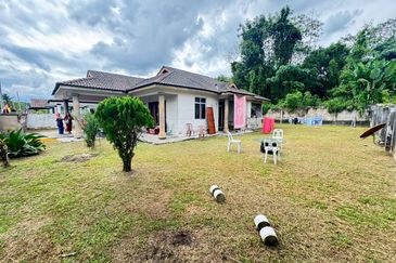 Taman Tasik Semenyih (Lake Residence)