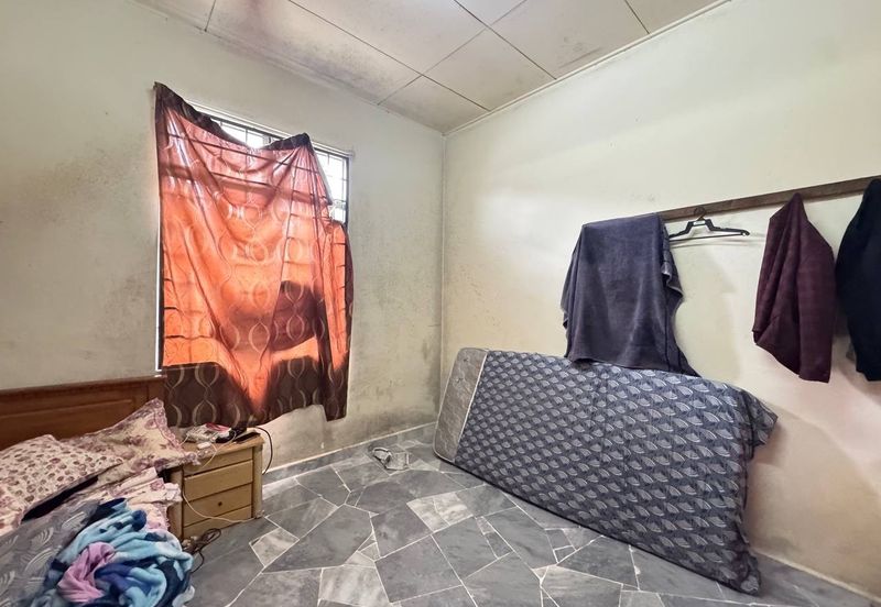 Taman Tasik Semenyih (Lake Residence)