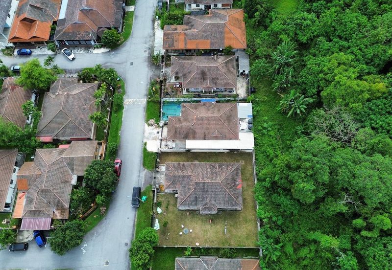 Taman Tasik Semenyih (Lake Residence)