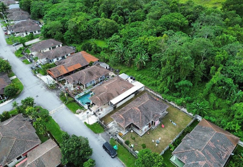 Taman Tasik Semenyih (Lake Residence)