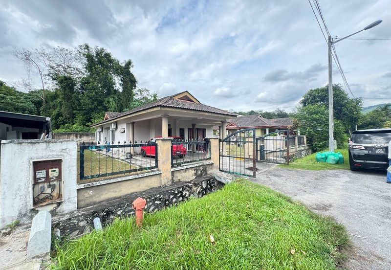 Taman Tasik Semenyih (Lake Residence)