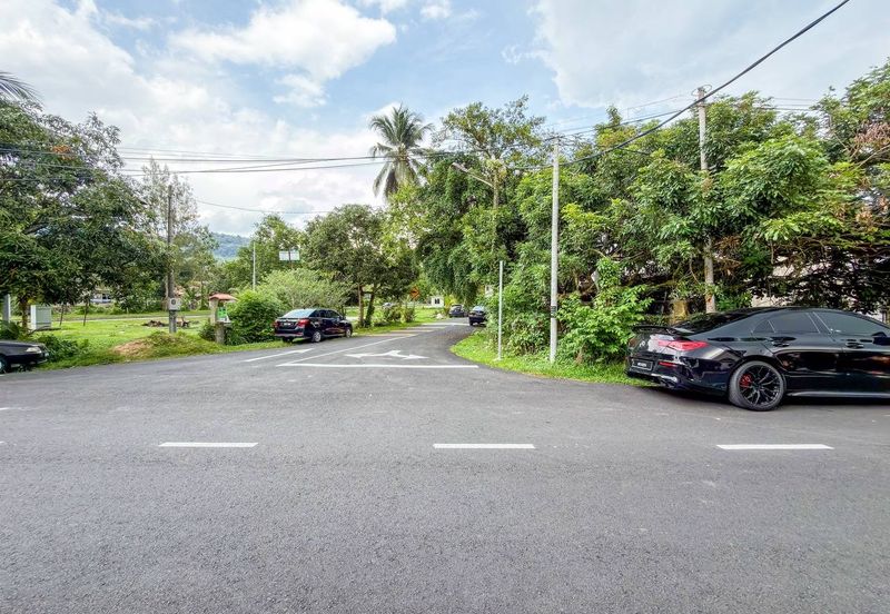 Taman Tasik Semenyih (Lake Residence)