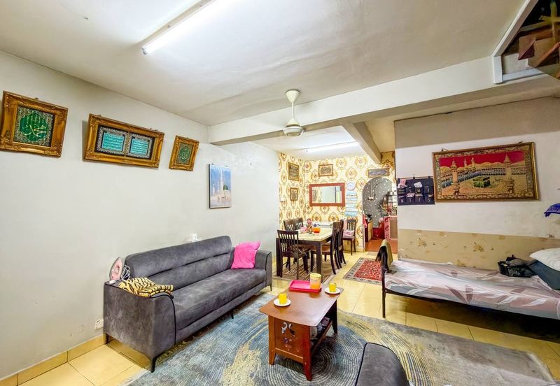 Taman Tasik Semenyih (Lake Residence)