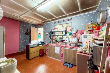 Taman Tasik Semenyih (Lake Residence)