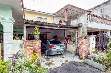 Taman Tasik Semenyih (Lake Residence)