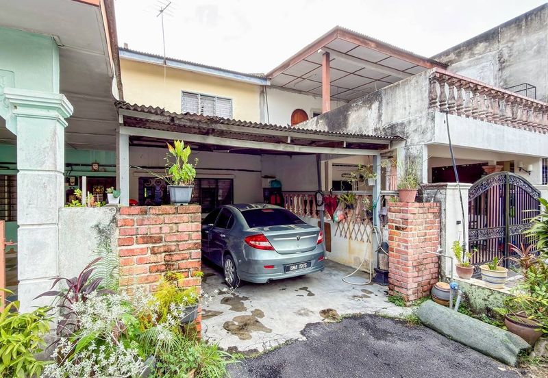 Taman Tasik Semenyih (Lake Residence)