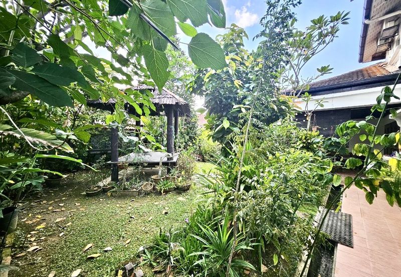 Seksyen 8, Kota Damansara