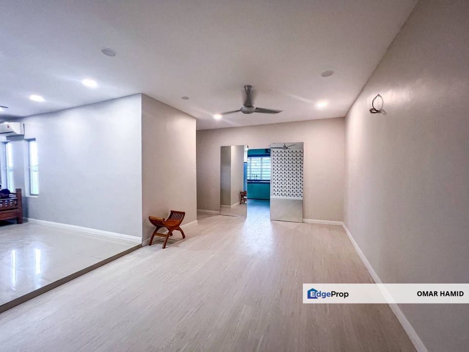 Seksyen 30, Shah Alam, Shah Alam, Selangor Semi D House For Sale, Selangor, Shah Alam