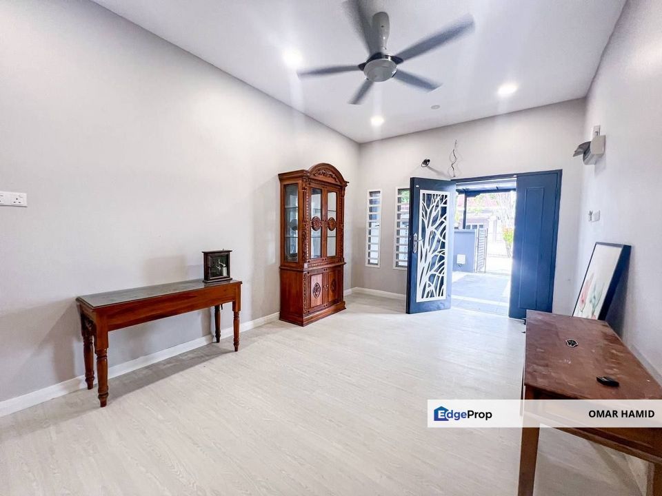 Seksyen 30, Shah Alam, Shah Alam, Selangor Semi D House For Sale, Selangor, Shah Alam