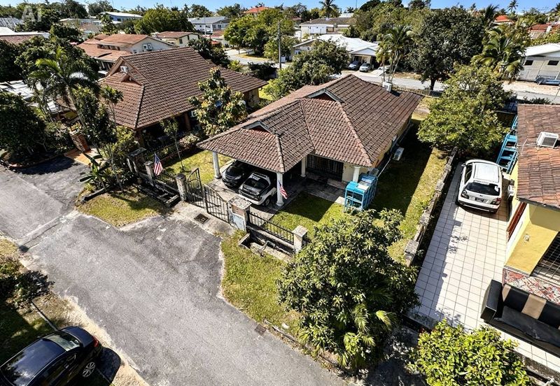 Taman Tasik Semenyih (Lake Residence)