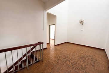 Suadamai, Bandar Tun Hussein Onn