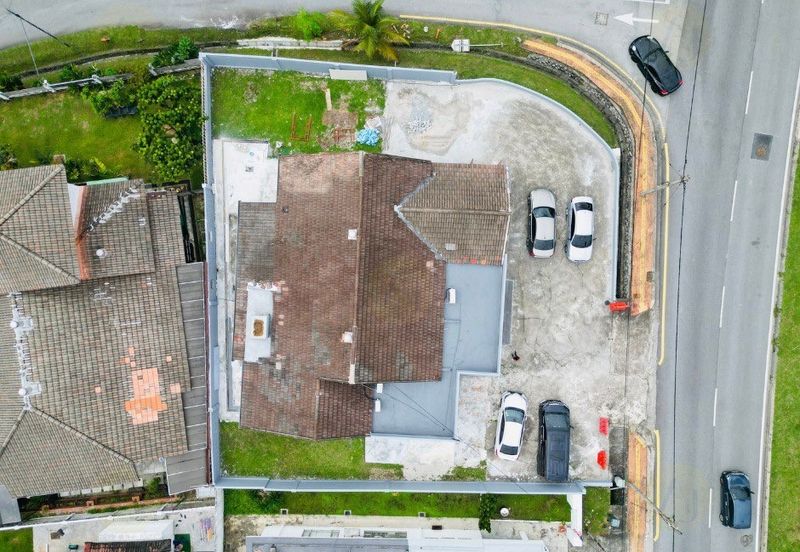 Petaling Jaya, Selangor Bungalow House For Sale