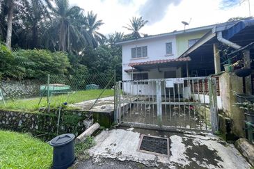 Taman Tasik Semenyih (Lake Residence)