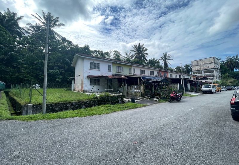 Taman Tasik Semenyih (Lake Residence)
