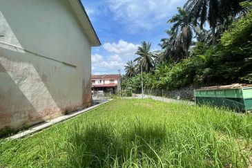 Taman Tasik Semenyih (Lake Residence)