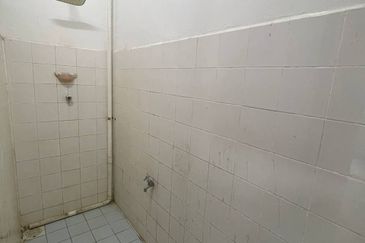 Taman Tasik Semenyih (Lake Residence)