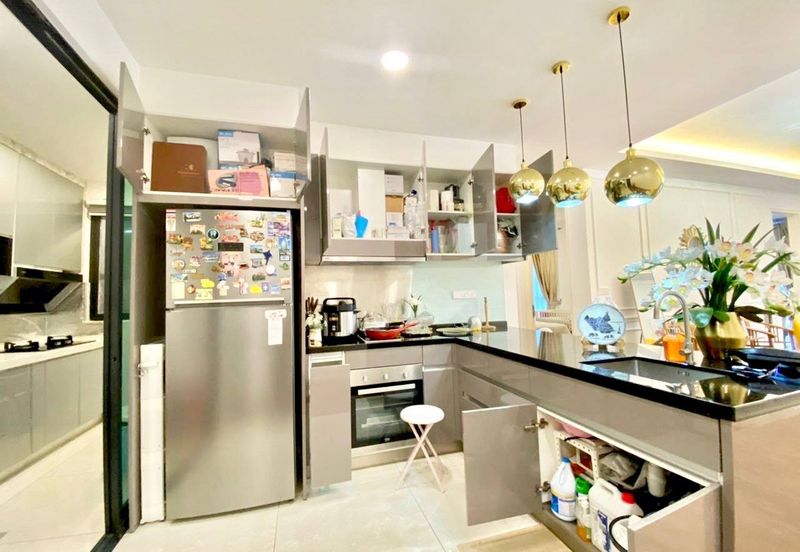 Kaleidoscope Residence