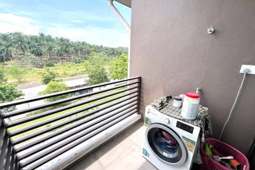 Dahlia @ Serene Heights