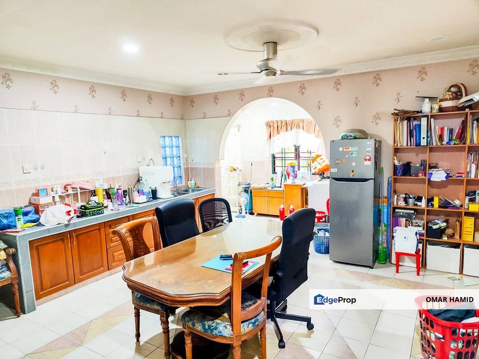 Seksyen 8, Shah Alam, Selangor Bungalow House For Sale, Selangor, Shah Alam