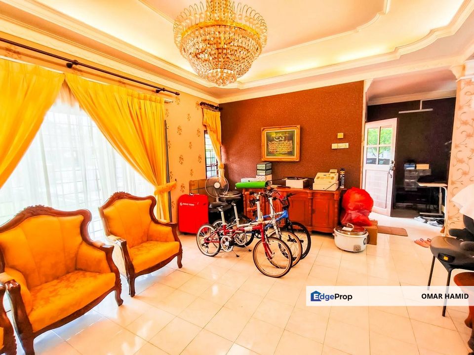 Seksyen 8, Shah Alam, Selangor Bungalow House For Sale, Selangor, Shah Alam