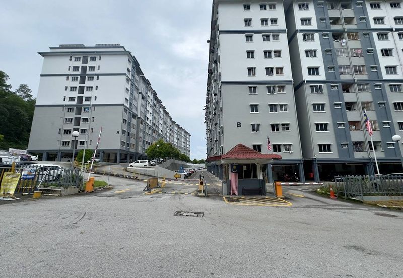 Pangsapuri Puncak Baiduri