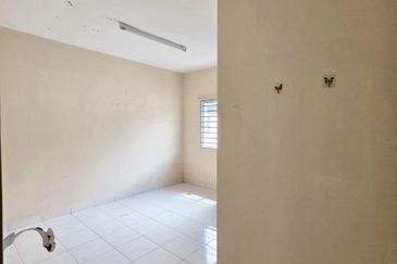 Taman Tasik Semenyih (Lake Residence)