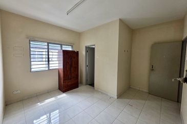 Taman Tasik Semenyih (Lake Residence)