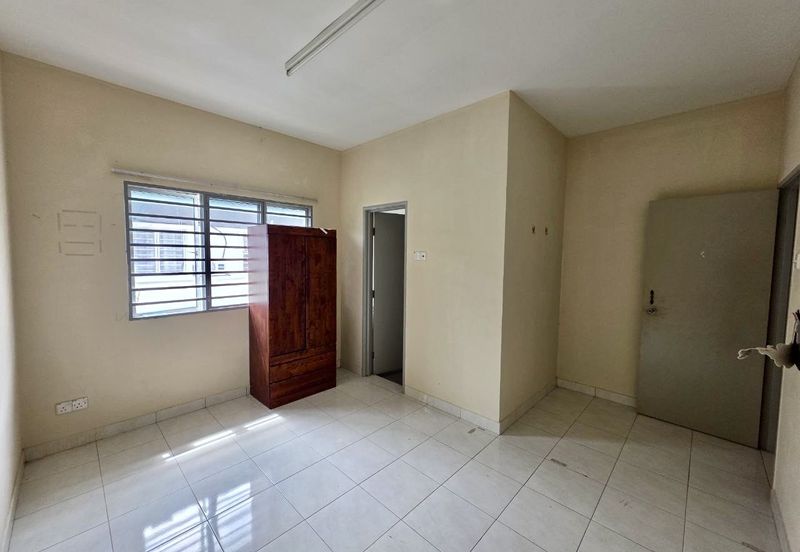 Taman Tasik Semenyih (Lake Residence)