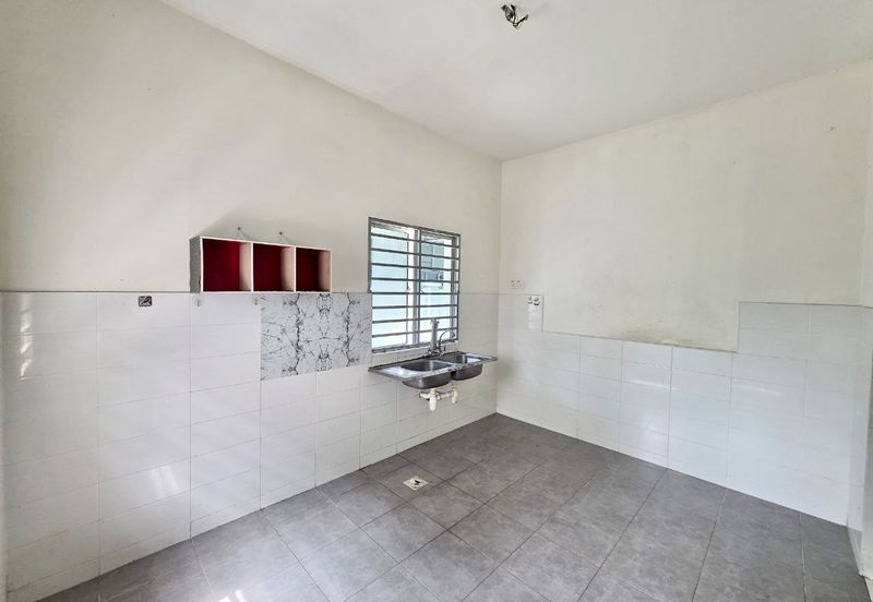 Taman Tasik Semenyih (Lake Residence)