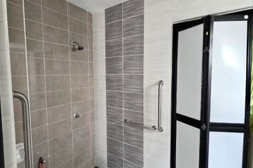 Taman Tasik Semenyih (Lake Residence)