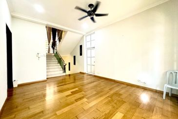 Avenue 4 Lake Valley