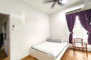 Avenue 4 Lake Valley