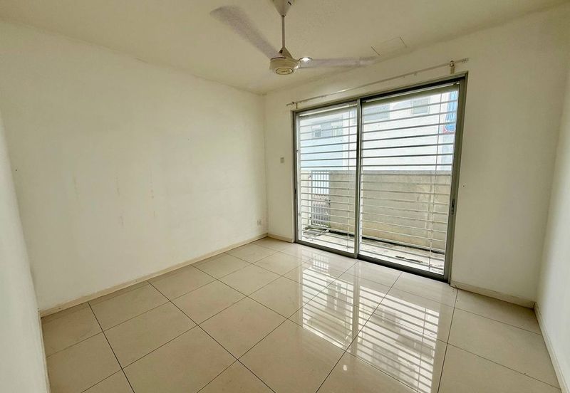 Fairfield Residences, Tropicana Heights