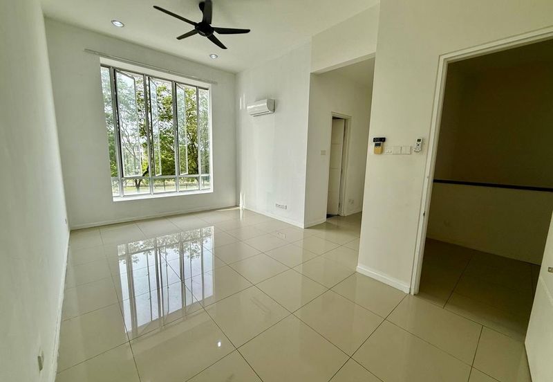 Fairfield Residences, Tropicana Heights