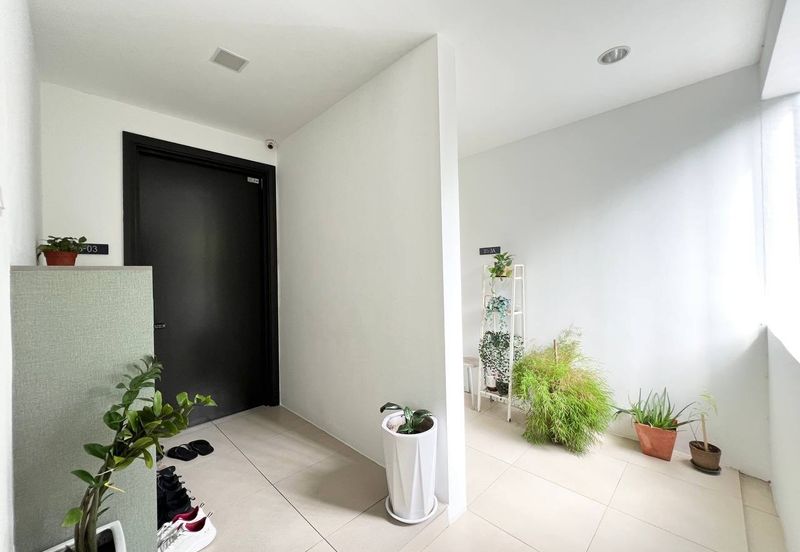 16 Quartz Melawati Condominium