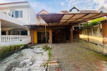 Bandar Tun Hussein Onn