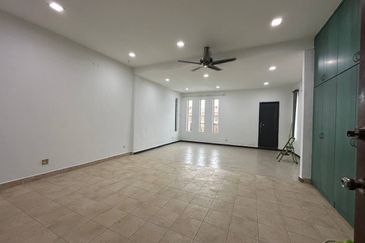 Taman Saujana Puchong