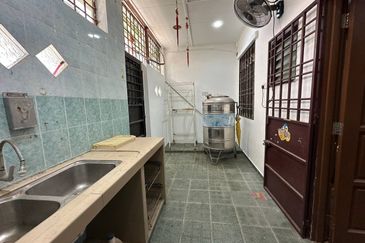 Taman Saujana Puchong