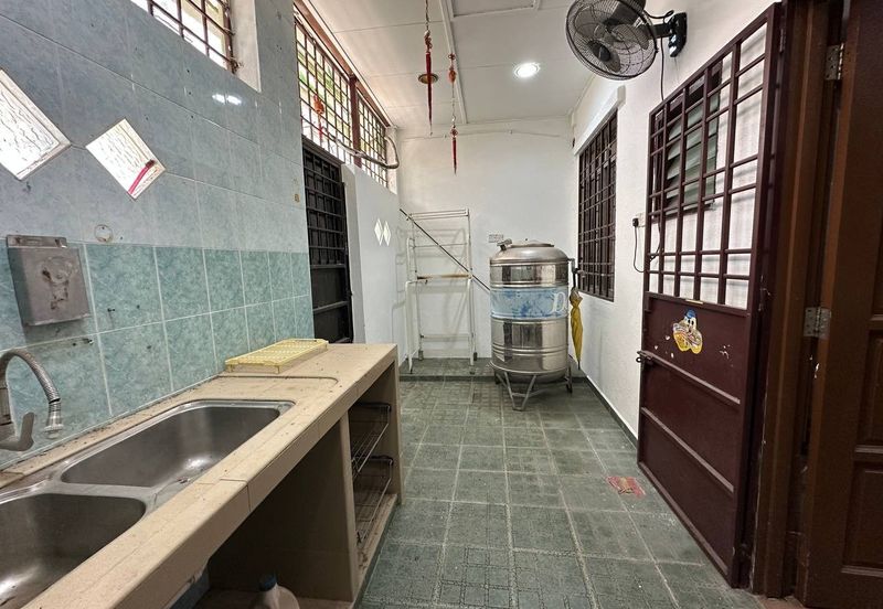 Taman Saujana Puchong