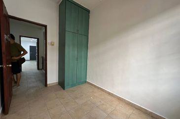 Taman Saujana Puchong