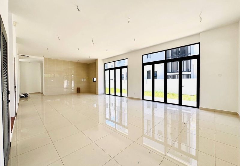 Casa Sutra, Alam Nusantara