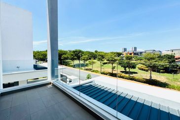 Casa Sutra, Alam Nusantara